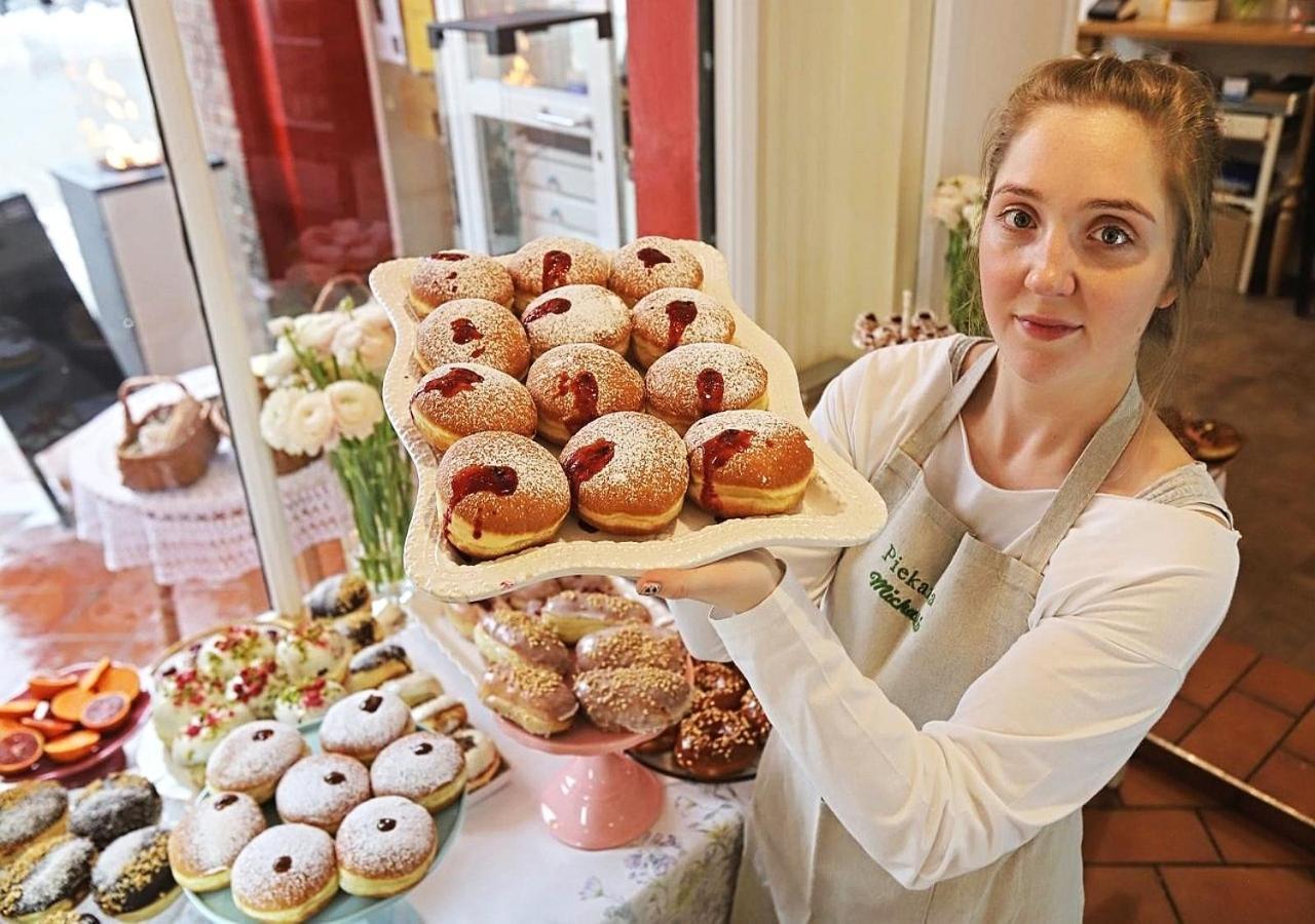 Mieszkanie Gornika カトヴィツェ エクステリア 写真